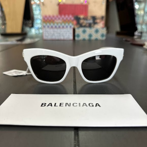 Balenciaga BB0132s